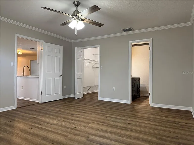 1602 Leslie Dr — Photo 12