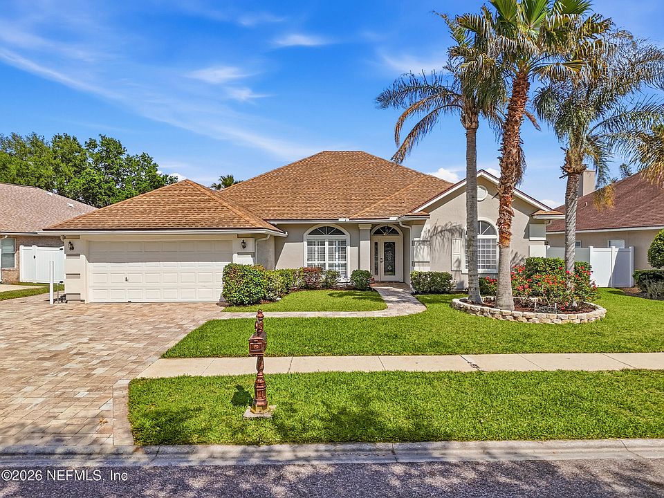 1st image of 2501 CEDAR TRACE Drive W