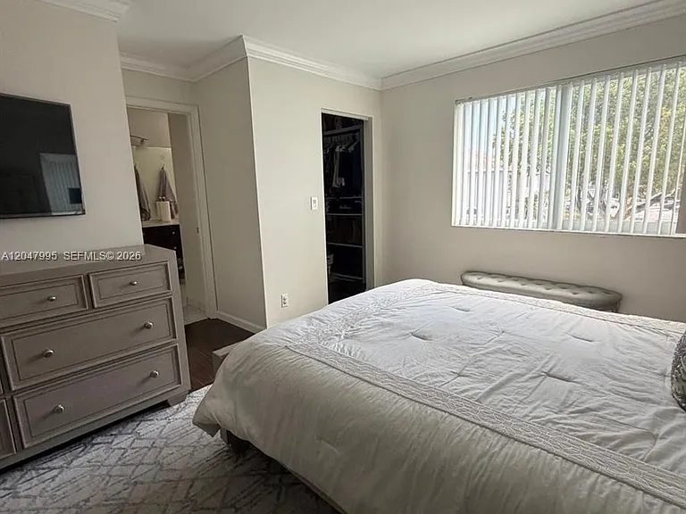 1428 SW 47th Ave — Photo 18