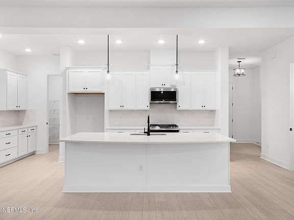 3rd image of 175 CHALET Court