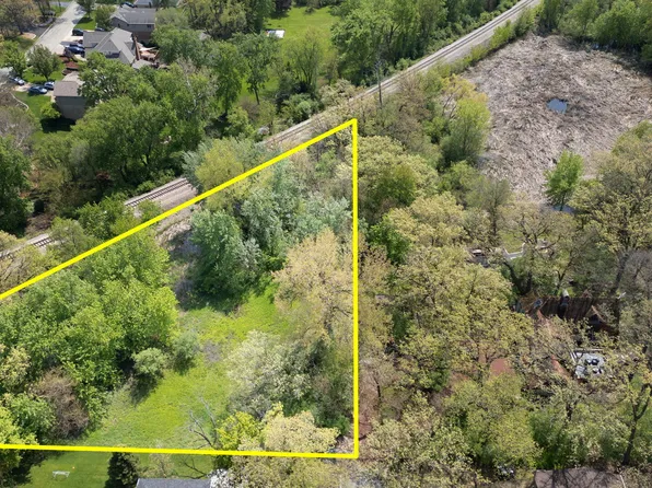 14545 Woodland Ave, Orland Park, IL 60462