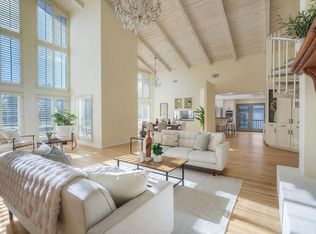 2039 E Mission Rd, Fallbrook, CA 92028