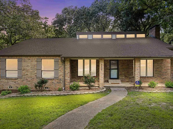 4909 Kirkcaldey Dr, Tyler, TX 75703
