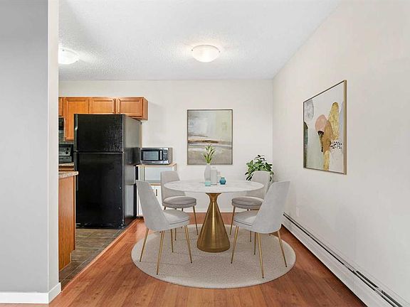 4th image of 1513 E 26th Ave SW #308