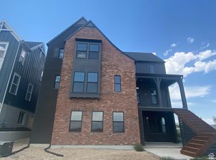 11228 S Watercourse Rd W, South Jordan, UT 84009