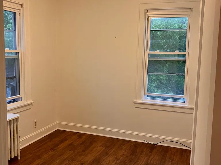 895 Mercer St #2 — Photo 11