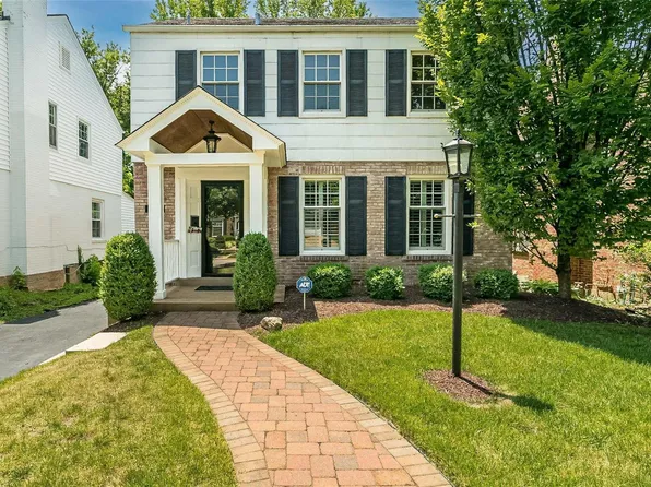 9136 Lawn Ave, Saint Louis, MO 63144