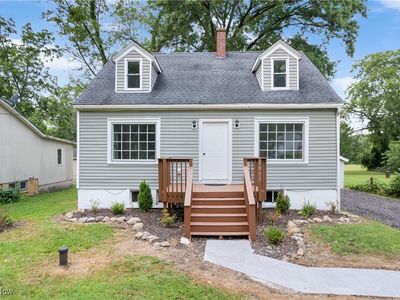 2072 Warren Ave, Akron, OH, 44320