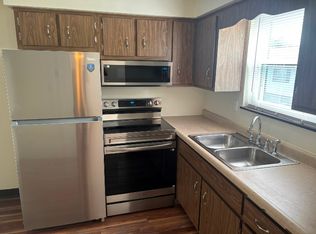 409 Morningside Rd, Jeannette, PA 15644