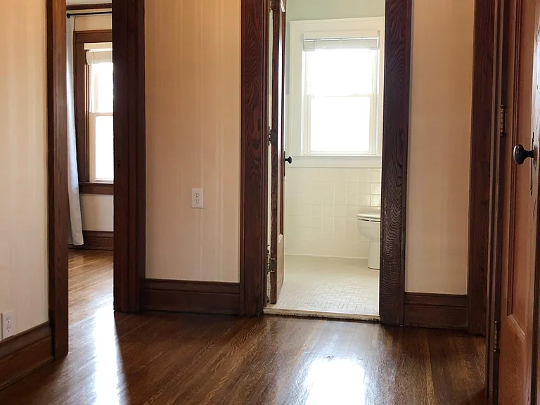 2nd Floor Landing