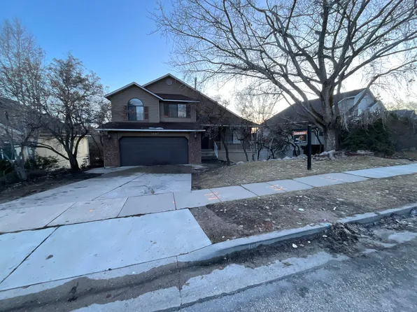 1097 E 5100 S, South Ogden, UT 84403