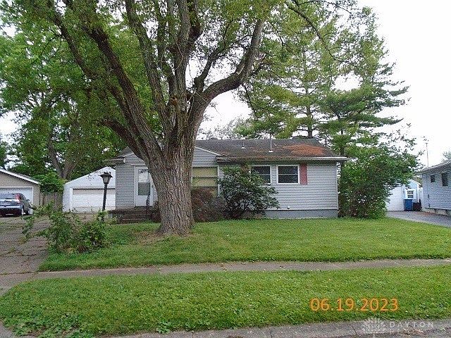 1st image of 515 Dundee Cir