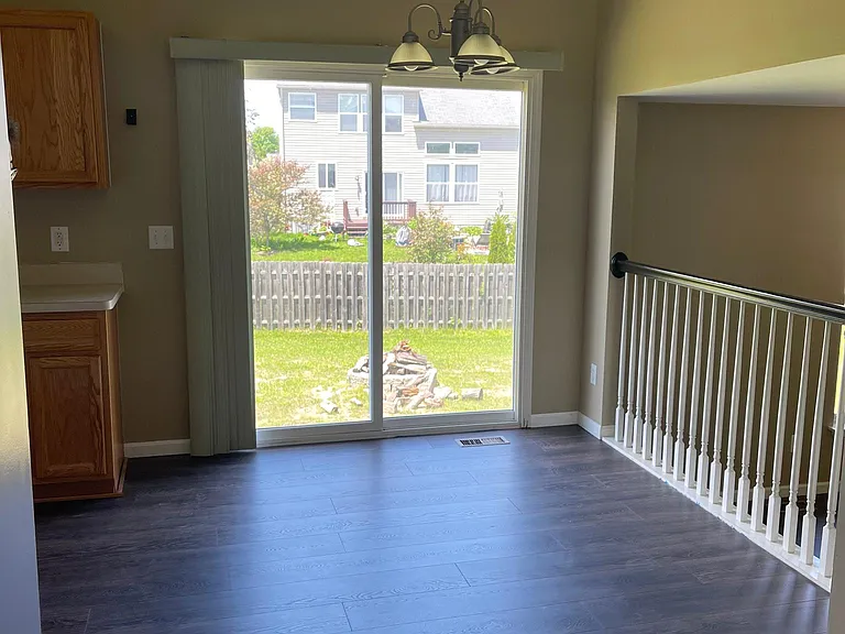 7920 Winterfield Dr — Photo 25