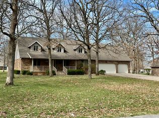 147 Lundh Blvd, Marshfield, MO 65706