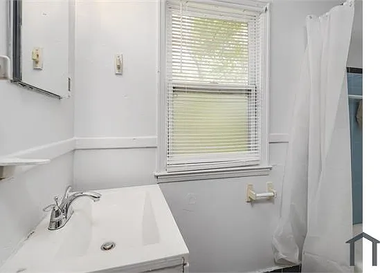 17181 Munich St — Photo 20