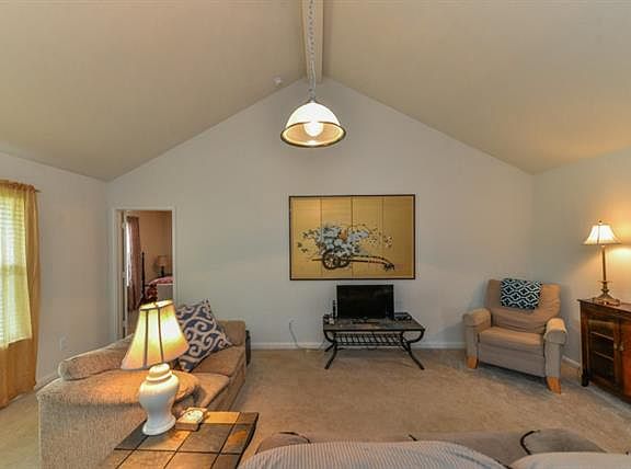 4th image of 1109 Flatwater Trl