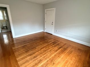 30 Platt St #3, New Haven, CT 06511