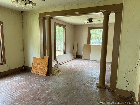 2nd image of 608 E Church St
