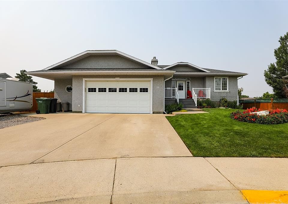 1st image of 14 E Centennial Pl