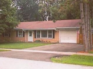 705 W Sunset Dr, Kouts, IN 46347