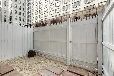 Rented by Akelius Real Estate Management