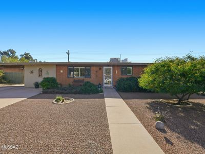 8000 E Beverly St, Tucson, AZ, 85710