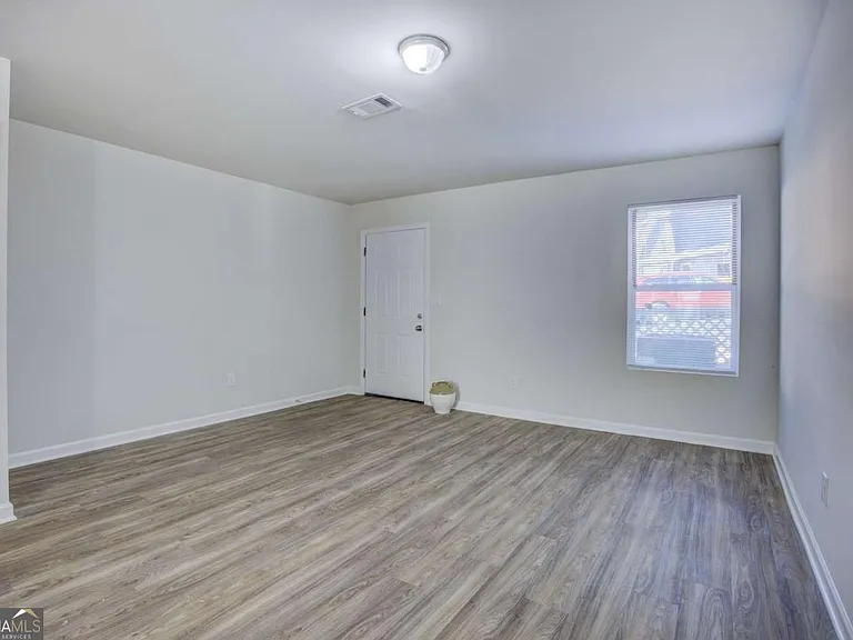 2340 Beaver Ruin Rd #15 — Photo 3