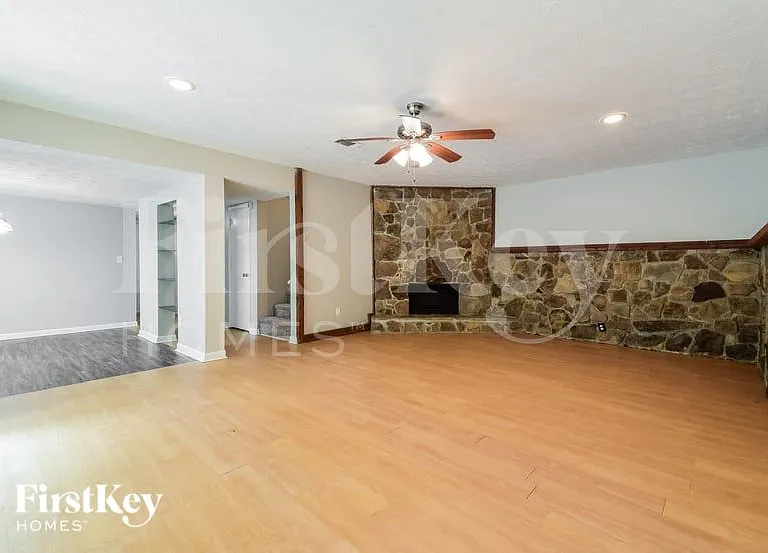 5515 N Fork Dr — Photo 3
