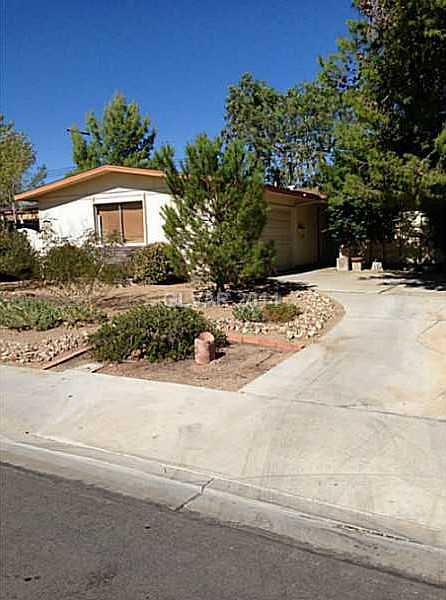1st image of 6256 Fairwood Ave