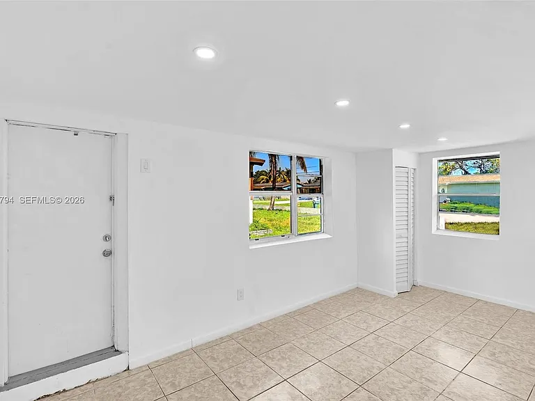 4156 SW 49th Ct — Photo 12