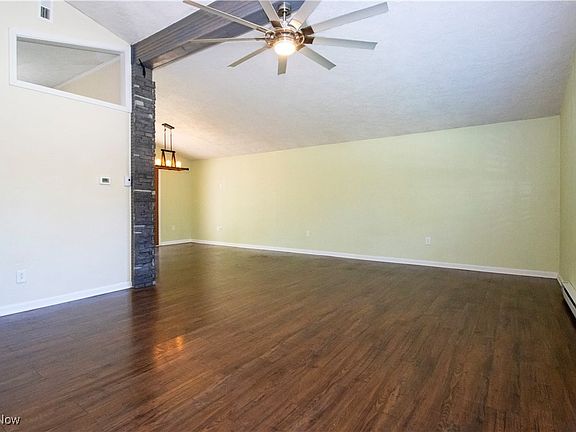 5th image of 3381 Shad Dr E