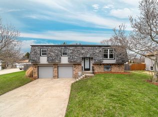 24216 S Marble Rd, Channahon, IL 60410