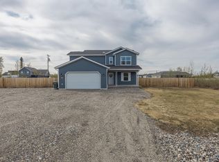 2792 W 3rd Ave, North Pole, AK 99705