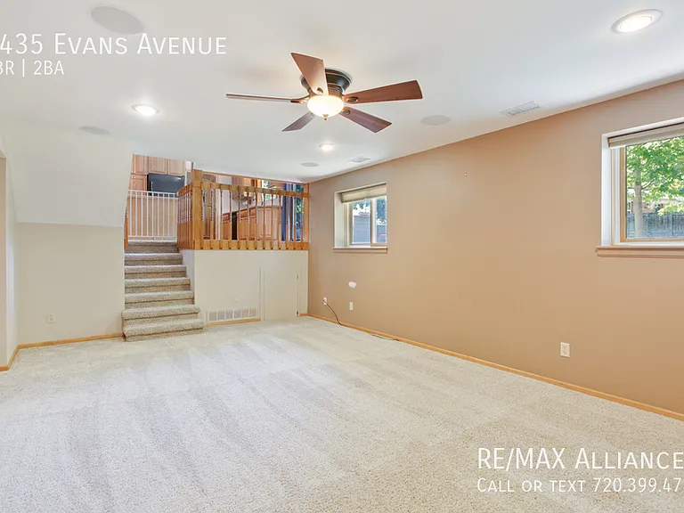 2435 Evans Ave — Photo 11