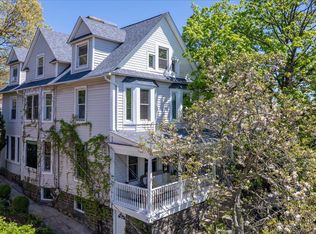 15 Wendover Rd, Yonkers, NY 10705