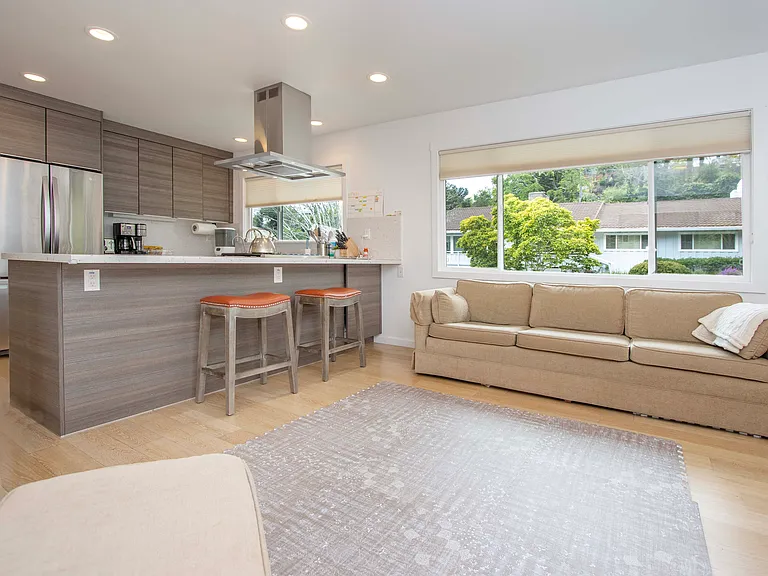 38 Paseo Way — Photo 4