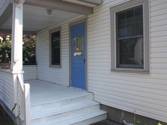5th image of 47 Tyler Ave
