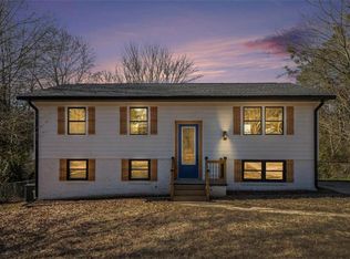 942 Azalea Cir, Marietta, GA 30062