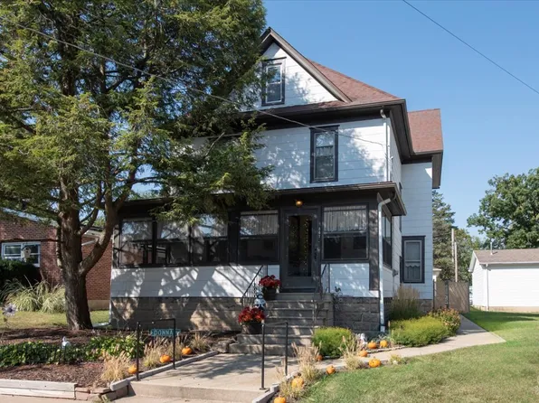 847 S 1st St, Dekalb, IL 60115