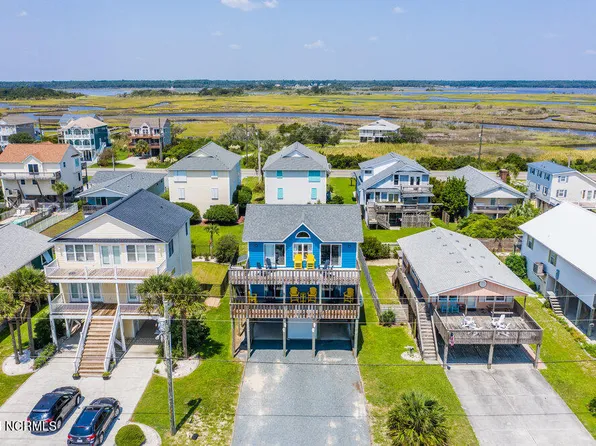 1109 N Topsail Drive, Surf City, NC 28445