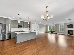 7 Willey Creek Rd #208, Exeter, NH 03833