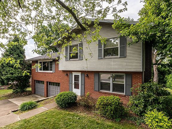 2nd image of 107 Wessex Hills Dr