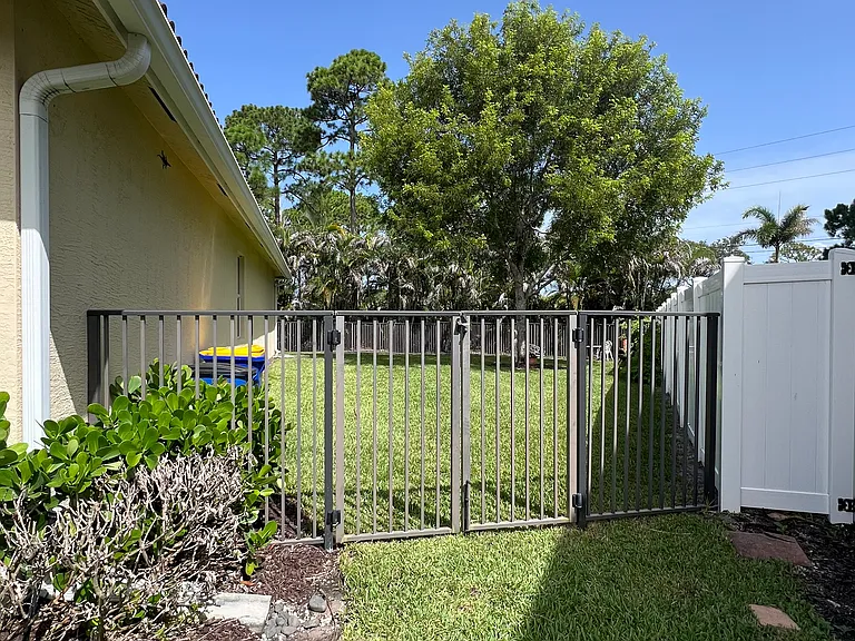 79 NE Abaca Way — Photo 18