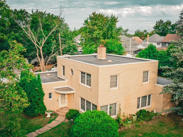 613 Pierce St, Eveleth, MN 55734