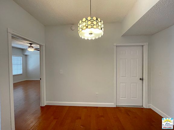 4th image of 2005 Mariposa Vista Ln APT 121
