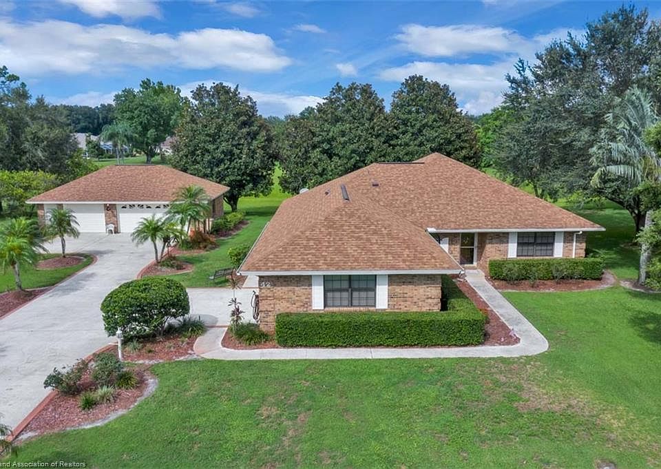 1st image of 42 Meadowlake Cir N