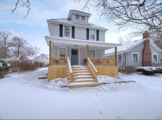 2179 Alger Rd, Lakewood, OH 44107