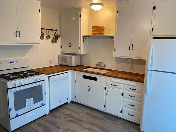 5th image of 604 Poplar Ave