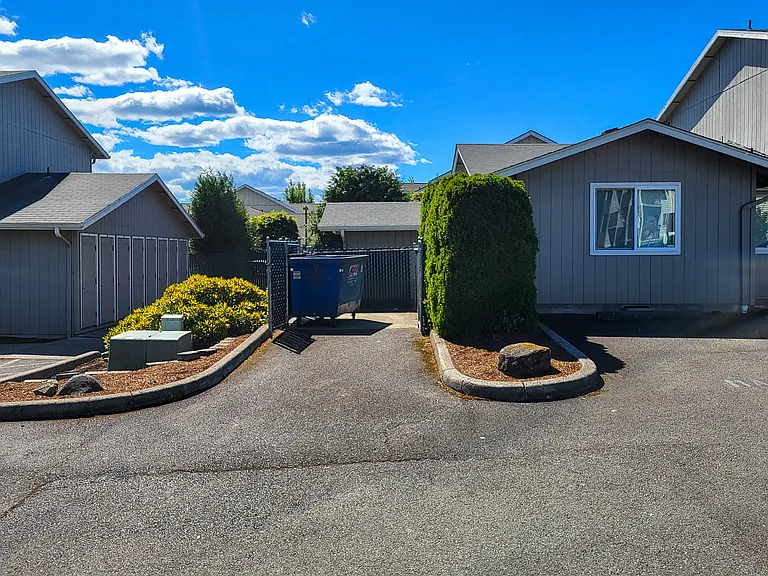465 E Ellendale Ave #9 — Photo 21