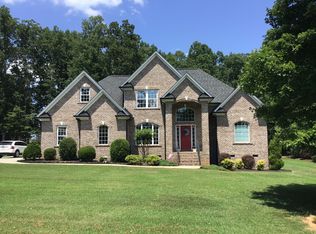 1621 Heritage Ridge Ct, Dallas, NC 28034